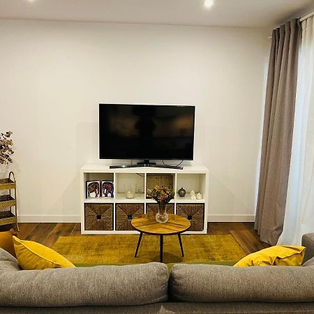 Petit Apartment Los Remedios เซบีญา ภายนอก รูปภาพ